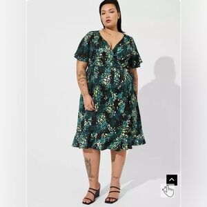 Torrid Midi Bubble Charm Flutter Sleeve Wrap Dress Black Green Plus Size 1X